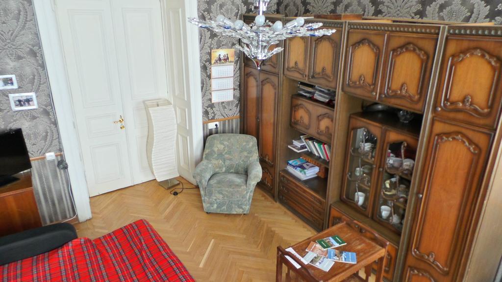 Ia'S Homestay Tbilisi Exterior foto